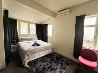 Spacious Surf-side 4 bedroom Retreat - 1