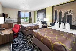 Super 8 by Wyndham Independence Kansas City - 2