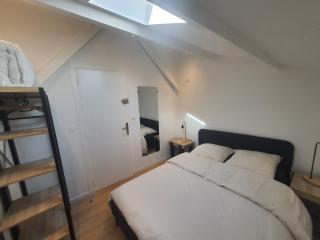 Quiet house for 6 people with parking - 5 minutes from Timone University Hospital - 5