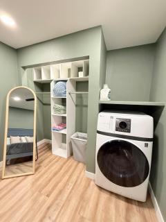 A-Treat-Retreat with AC,Laundry,Patio - 4