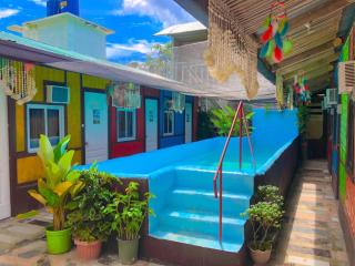 Sun Valley Backpackers Inn - 0