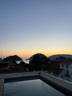 Penthouse with private pool 50m from the beach - 4