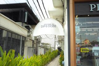Dip & Doze Living - 9