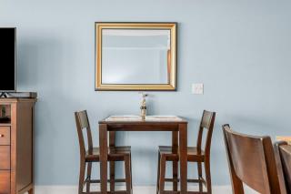 Laketown Wharf #1516 - 2