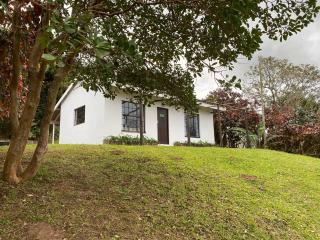 Luxury modern farm cottage with sea view - 0