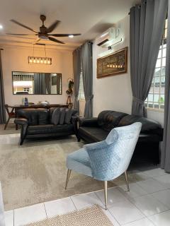 Villa Amani Homestay - 3