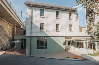 Montreux Youth Hostel - 0