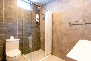 V240 Sea View Front & Back Pool, 3 Min to Beach - 3