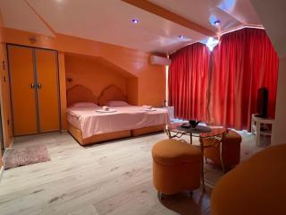 Hotel Kamelia - 4