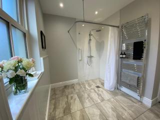 Bramley House - 8