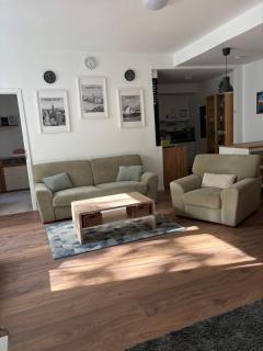 VARSANYI HOME - Live Like a LOCAL - Budapest - 3