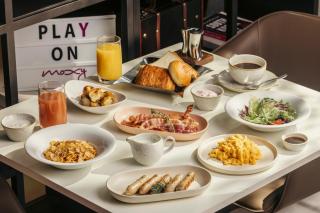 Moxy Seoul Myeongdong - 9