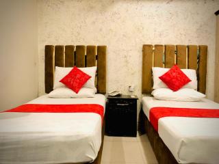 Hotel Tulip Inn - 3