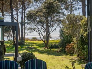 Pine Haven - Matarangi Holiday Home - 9