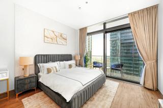 Luxury 1 Bedroom Apartment in Dubai Marina 5 Star - 3