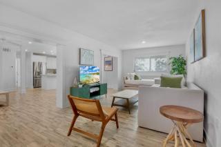 Barefoot by the Bay at Bayside Bungalow - 8