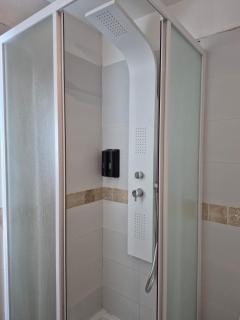 Appartement Spa et Sauna privatif - Terrasse - Proche Cité médiévale - 3