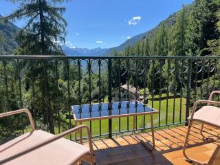 Appartamento Elegante con Servizi in oasi verde - 9