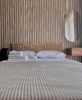 Bee Planet Garni - 6