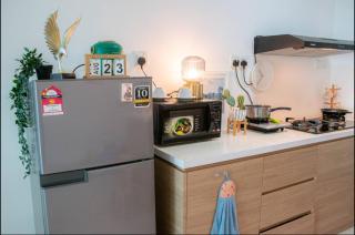 Mosaic Residence Mid Valley South Key BY R9 Homestay - 1