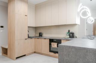 Global Park Superior Apartment by BookingHost - 3