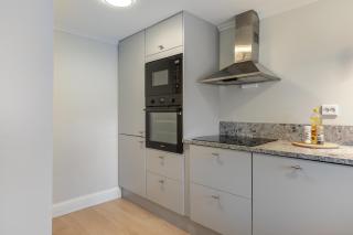 Stilfull bolig med 4 soverom - nær Arendal sentrum med parkering - 1