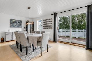 Tromsø Fairytale House I Groups & Family - 2