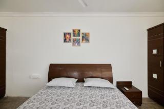 LakeView Penthouse Room Himayatnagar - 5