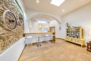 Sea-view villa in Quelfes + Shared pool - 2