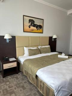 Tanzharyk Hotel - 2