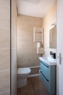 Studio rénové - Accès direct Paris - 6