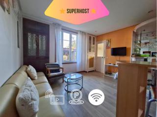 Chambre Villa Virginie Confort, Cuisine équipée, WiFi Parking jardin, Idéal couple, famille ou télétravail, Accès rapide Paris, Aéroport d'Orly - 0