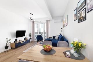 Apartament Wesoła by Stay&Rest - nowoczesność w centrum z balkonem - 3