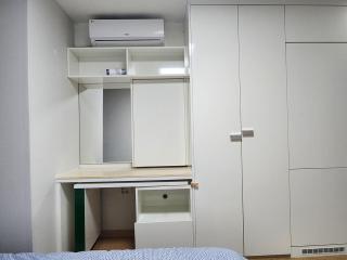 DP 9-minute walk from Daerim Station, where there are many restaurants - 1