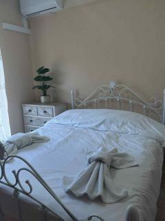 Angellinas Apartments - 1