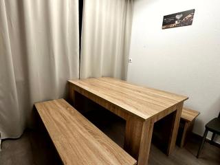 Modern Apartment with Balcony in Duisburg - 1
