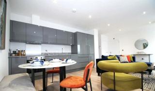Sophisticated 2 Bedroom apartment in Solihull NEC - 0