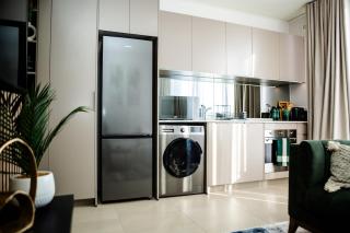 Serene Manor at One Rosebank - 5