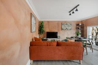 Kings Cross - Modern 2 Bedroom Apartments - 3