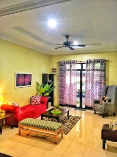 Homestay Cik Esah - 1
