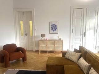 170qm 3 Schlafzimmer 2 Parkplätze 2 Bäder - 0