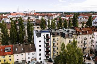 Lindgold Apartments - 3