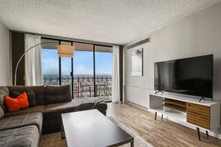 Sky High Downtown Denver Studio & Pet Friendly - 0