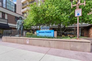 Sky High Downtown Denver Studio & Pet Friendly - 4
