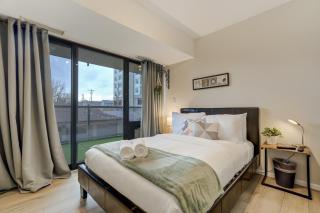 Downtown City Walk High Rise 2BR - GYM & Sauna - 5