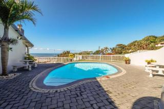 A Stroll to the beach - 3