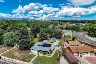 Comfy 2 BR Den - Pet Friendly - 3