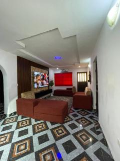 Ungess Luxury Serviced Apartment - 2