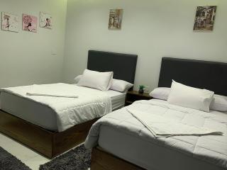 DHB STAYS Studio 94B - 4