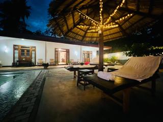 Shanthi villa - 2